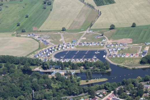 60 Minuten Rundflüg über Brandenburg und Berlin.